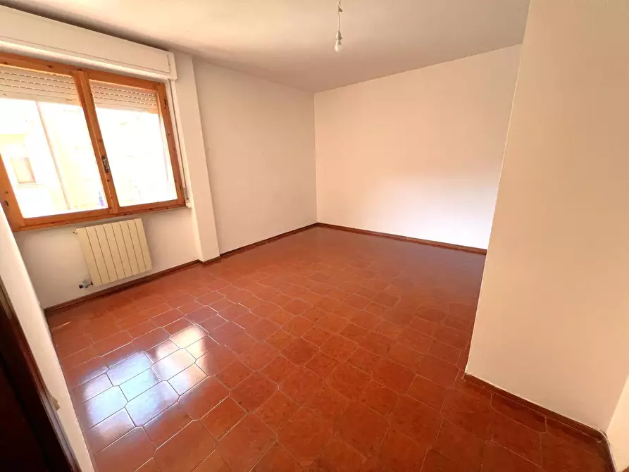 Immagine 2 di Appartamento in vendita  a Cascina