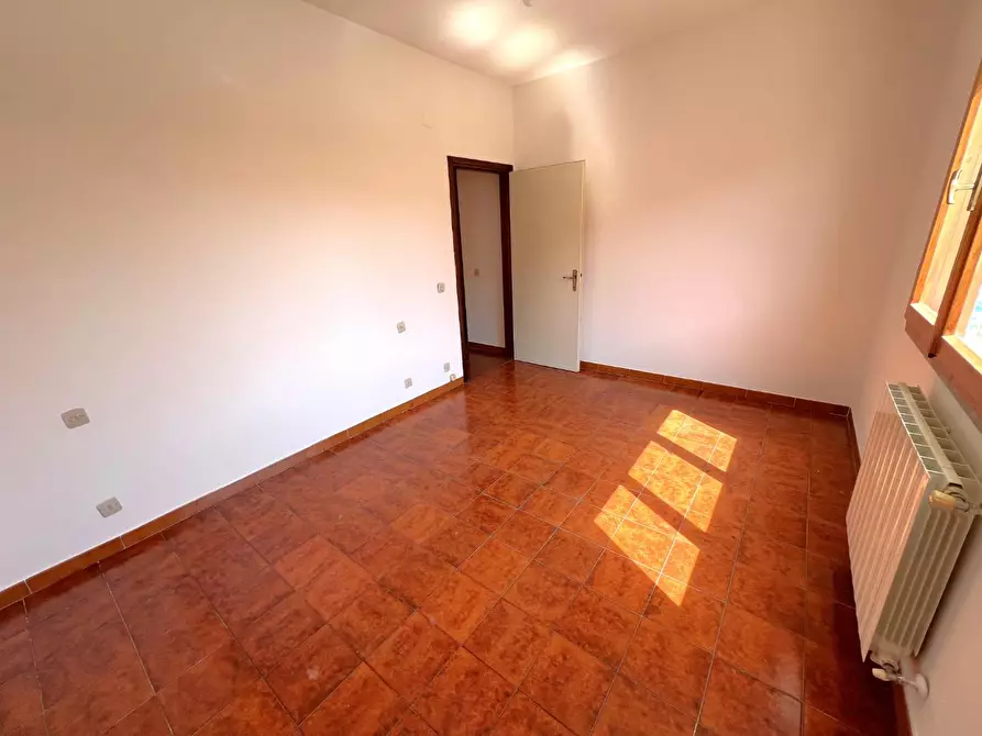 Immagine 10 di Appartamento in vendita  a Cascina