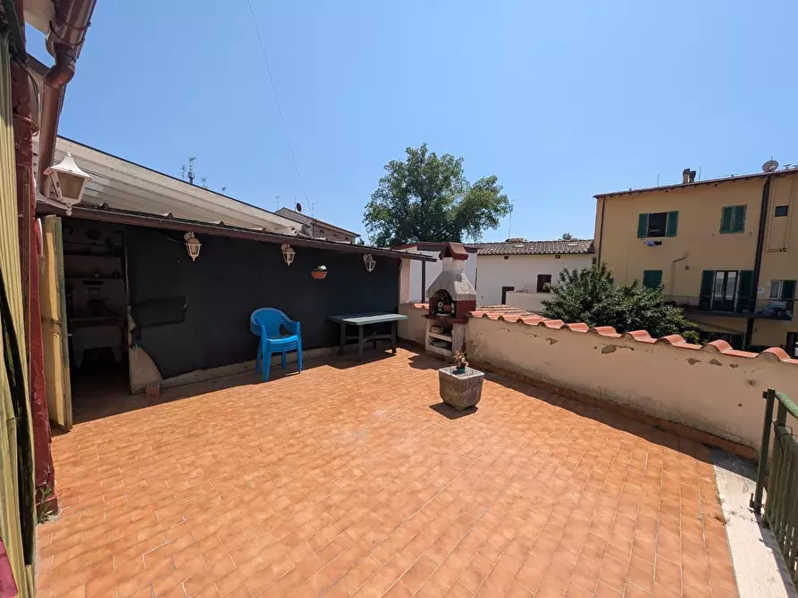Immagine 1 di Appartamento in vendita  a Empoli