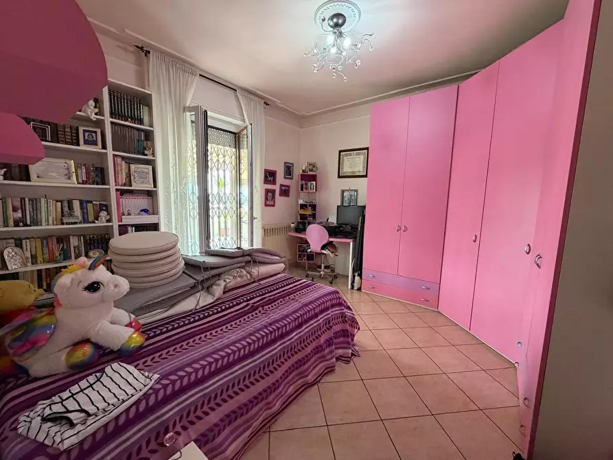 Immagine 16 di Mansarda in vendita  a Carrara