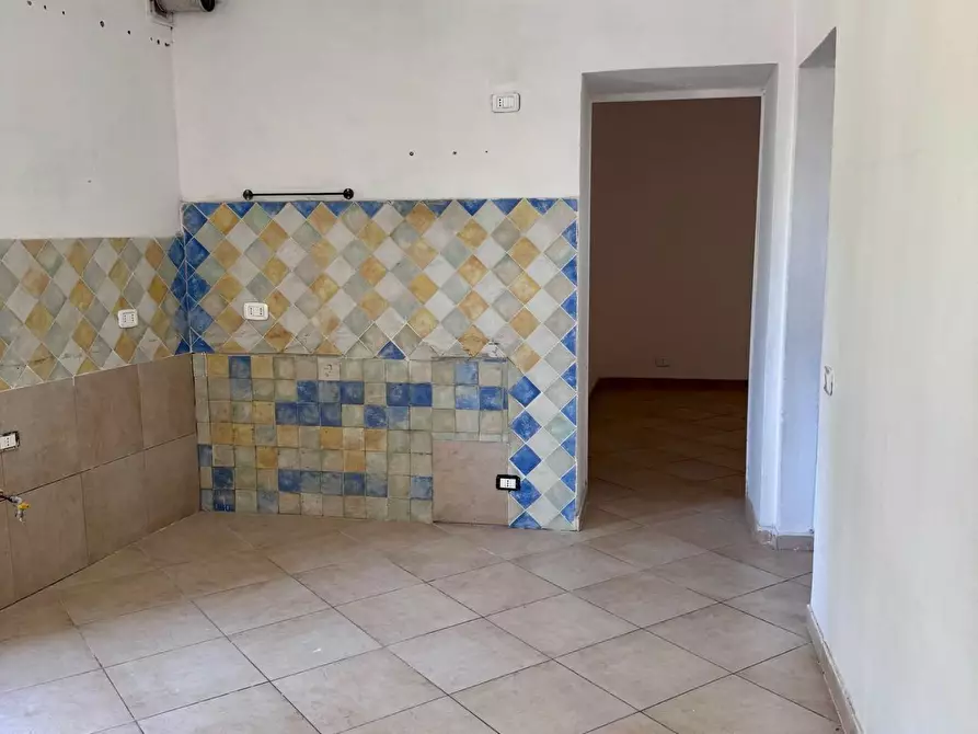 Immagine 3 di Appartamento in vendita  a Massa