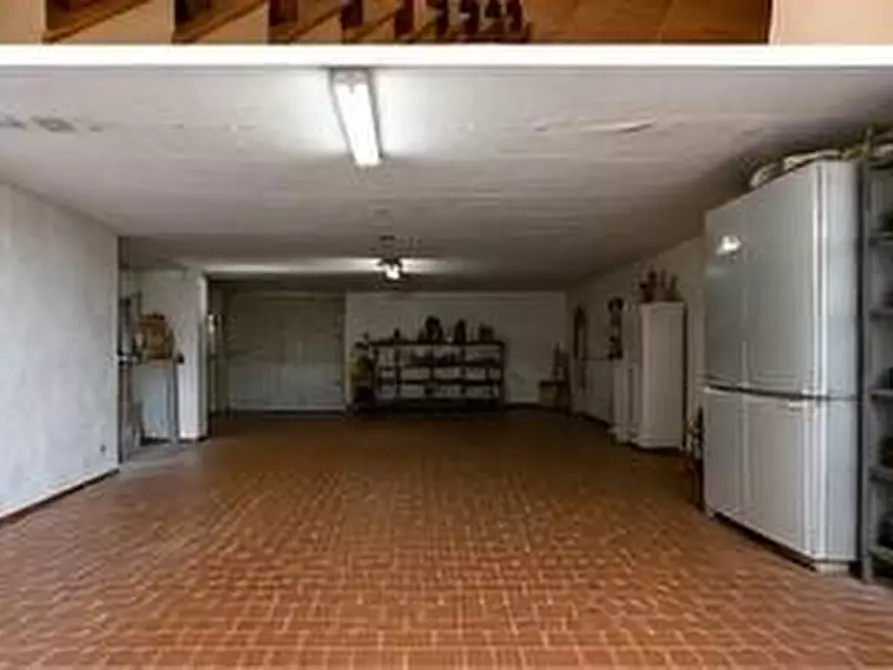 Immagine 26 di Villa in vendita  a Colle Di Val D'elsa