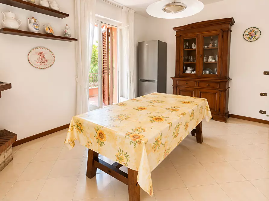 Immagine 30 di Villa in vendita  a Colle Di Val D'elsa