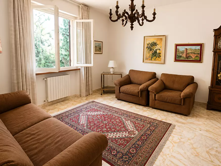 Immagine 33 di Villa in vendita  a Colle Di Val D'elsa