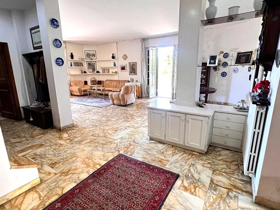 Immagine 7 di Villa in vendita  a Colle Di Val D'elsa