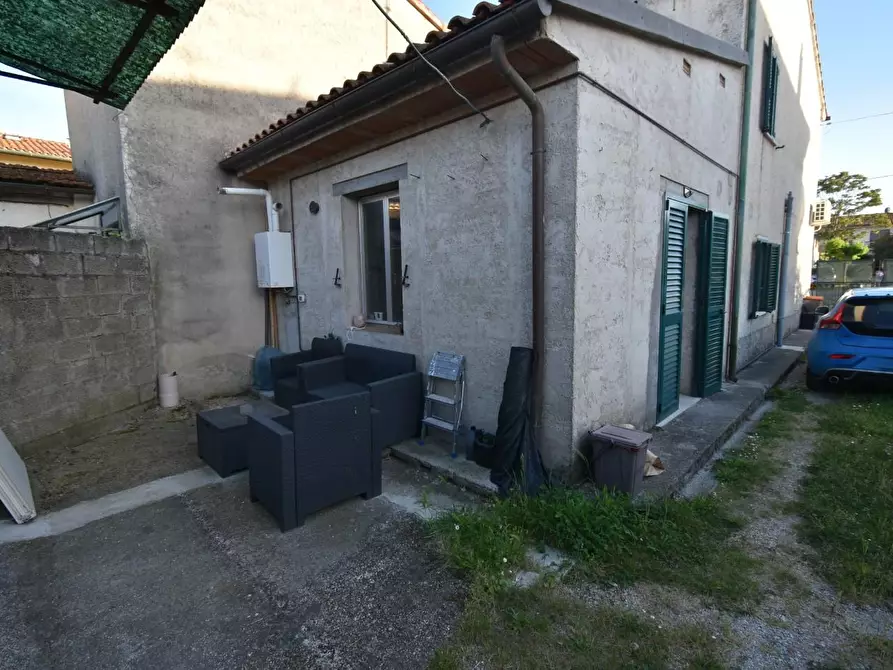 Immagine 48 di Terratetto in vendita  a San Giuliano Terme