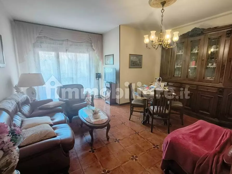 Immagine 1 di Appartamento in vendita  a Pisa
