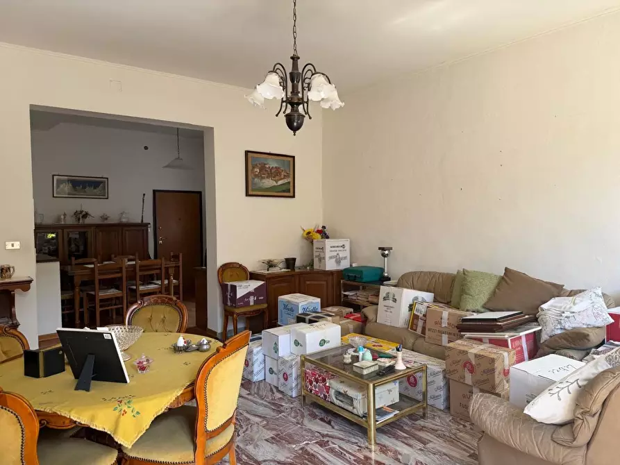 Immagine 7 di Appartamento in vendita  a Siena