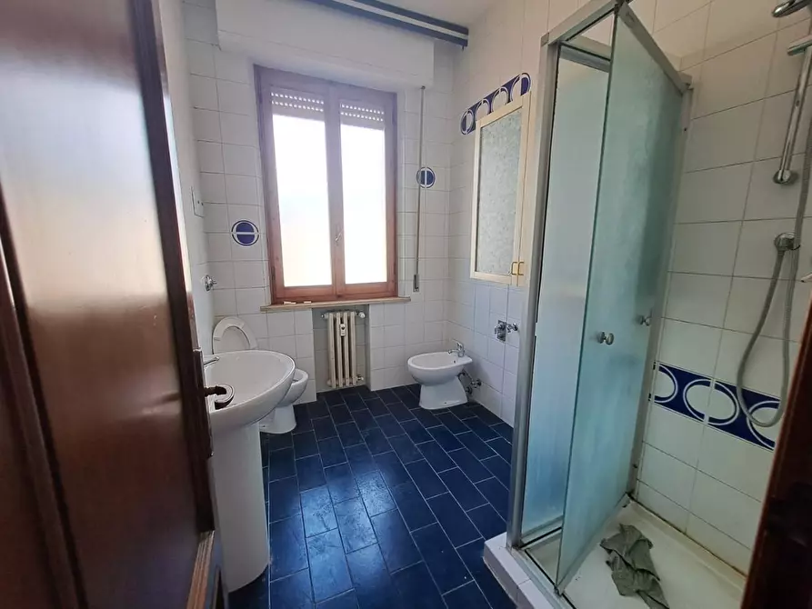 Immagine 15 di Appartamento in vendita  a Poggibonsi