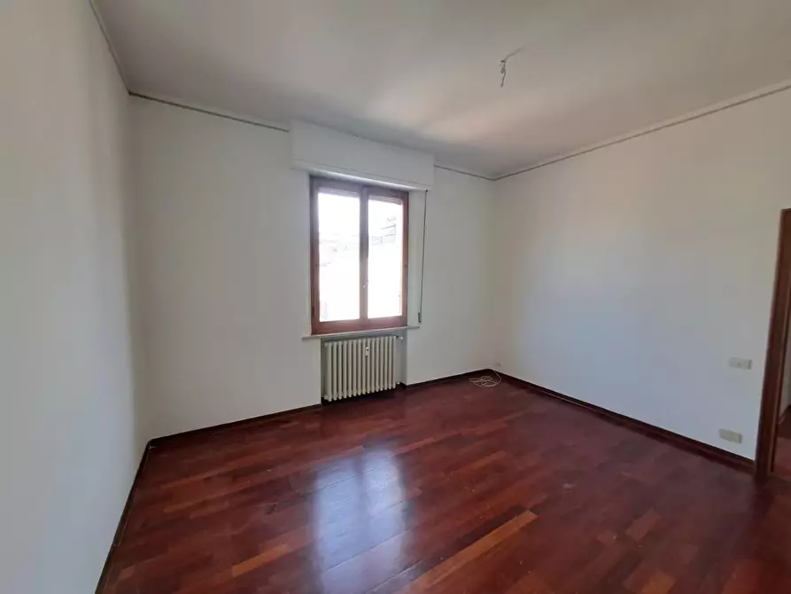 Immagine 12 di Appartamento in vendita  a Poggibonsi