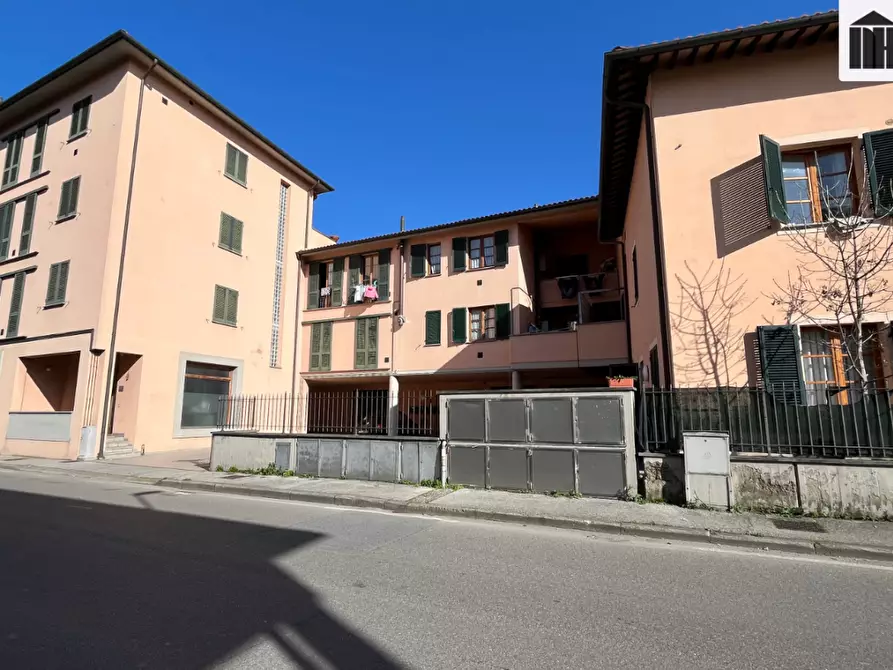 Immagine 23 di Appartamento in vendita  a Santa Croce Sull'arno