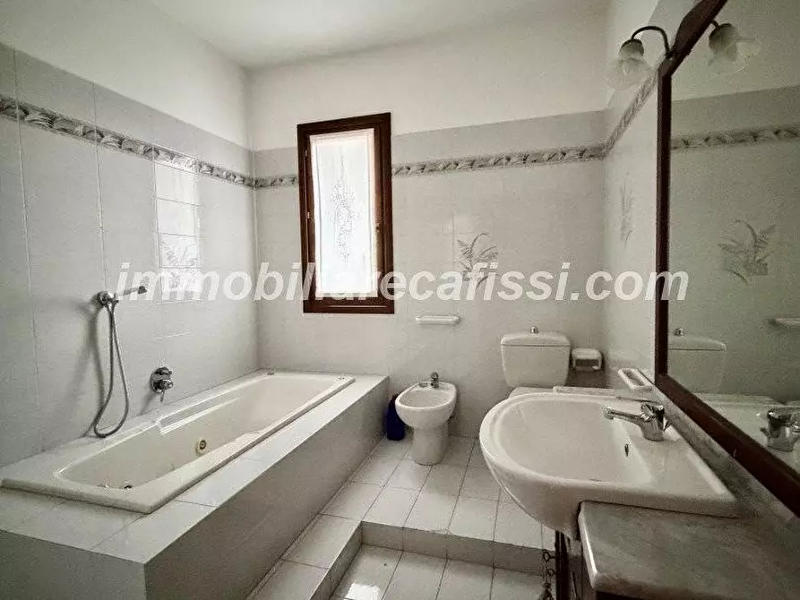 Immagine 15 di Villetta a schiera in vendita  a Poggio A Caiano