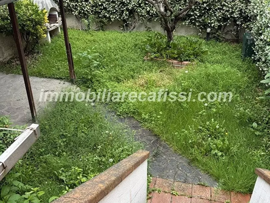 Immagine 21 di Villetta a schiera in vendita  a Poggio A Caiano
