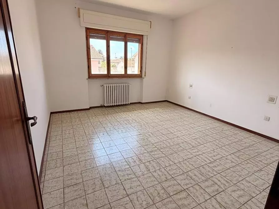 Immagine 13 di Appartamento in vendita  a Cecina