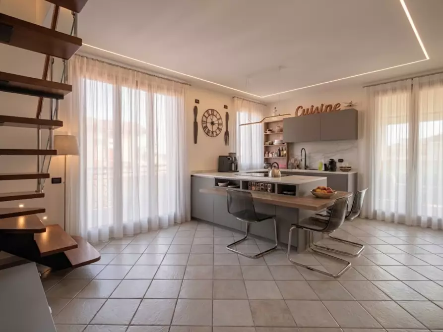 Immagine 10 di Appartamento in vendita  a Canegrate