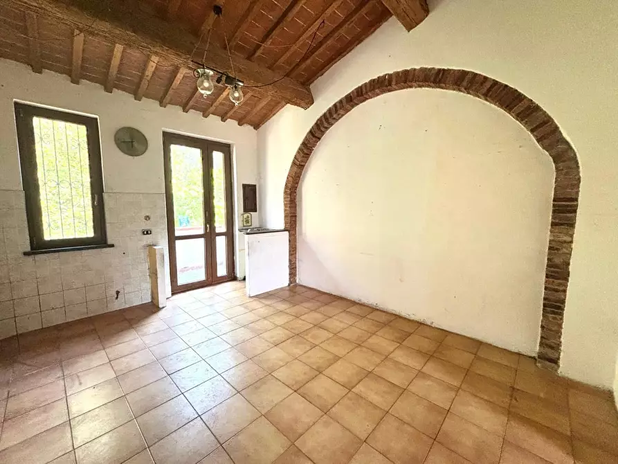 Immagine 2 di Appartamento in vendita  a Fauglia