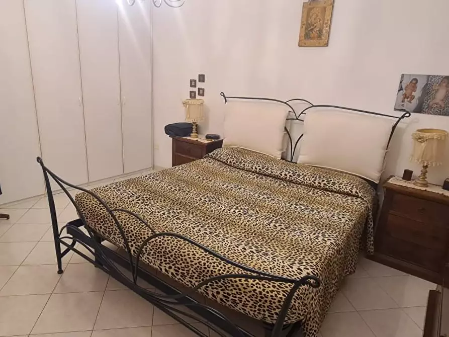Immagine 8 di Appartamento in vendita  a Livorno