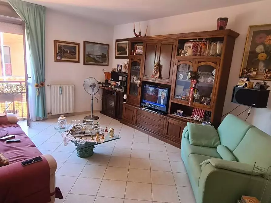 Immagine 1 di Appartamento in vendita  a Livorno