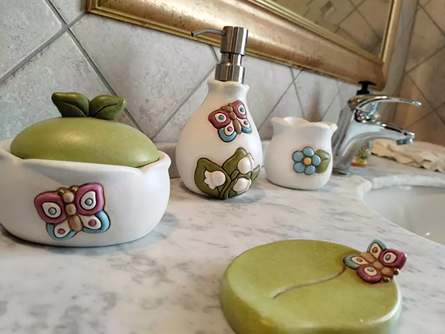 Immagine 25 di Villa in vendita  a Santa Maria A Monte