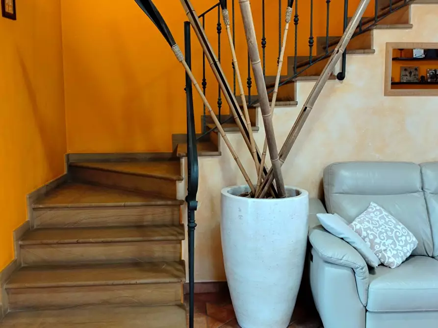 Immagine 8 di Villa in vendita  a Santa Maria A Monte