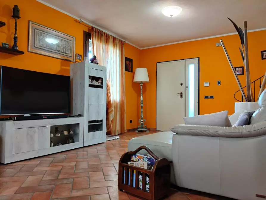 Immagine 7 di Villa in vendita  a Santa Maria A Monte