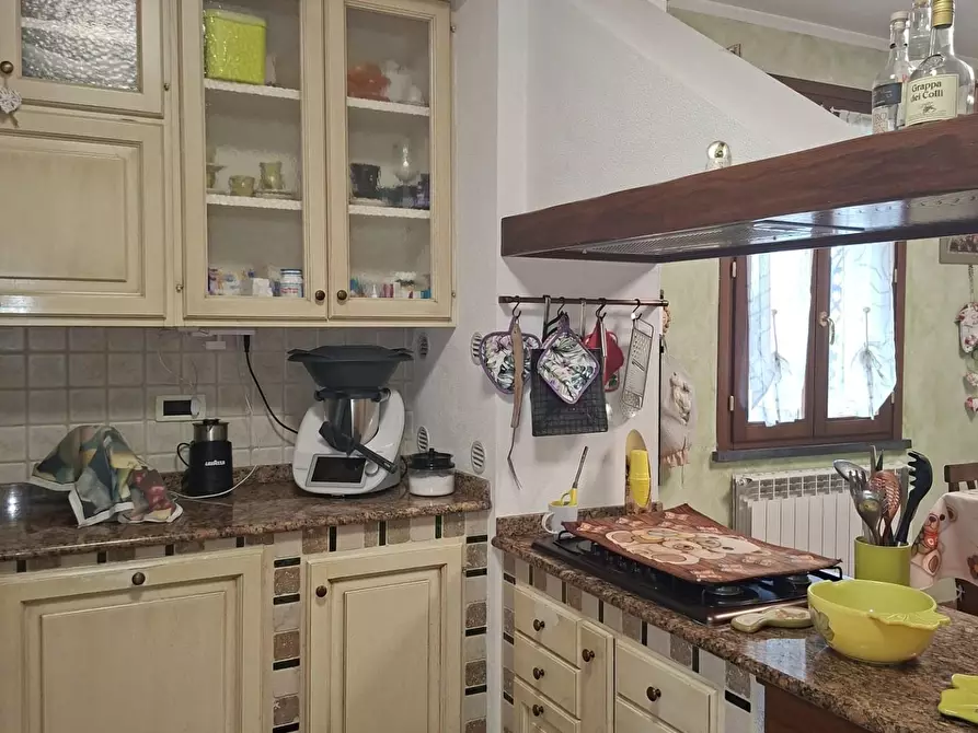 Immagine 14 di Villa in vendita  a Santa Maria A Monte