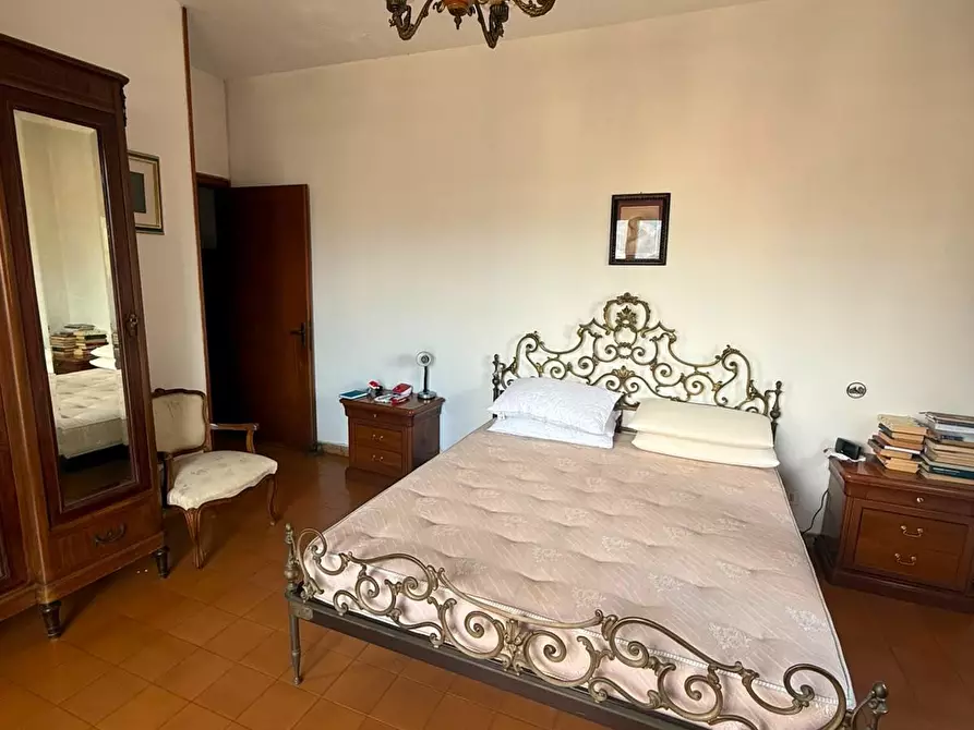 Immagine 27 di Appartamento in vendita  a Carrara