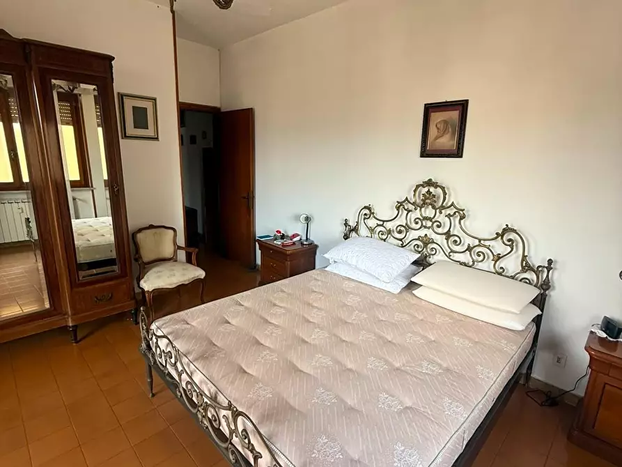 Immagine 28 di Appartamento in vendita  a Carrara