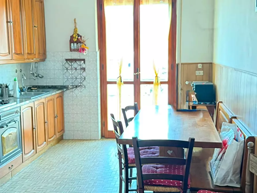 Immagine 12 di Appartamento in vendita  a Carrara