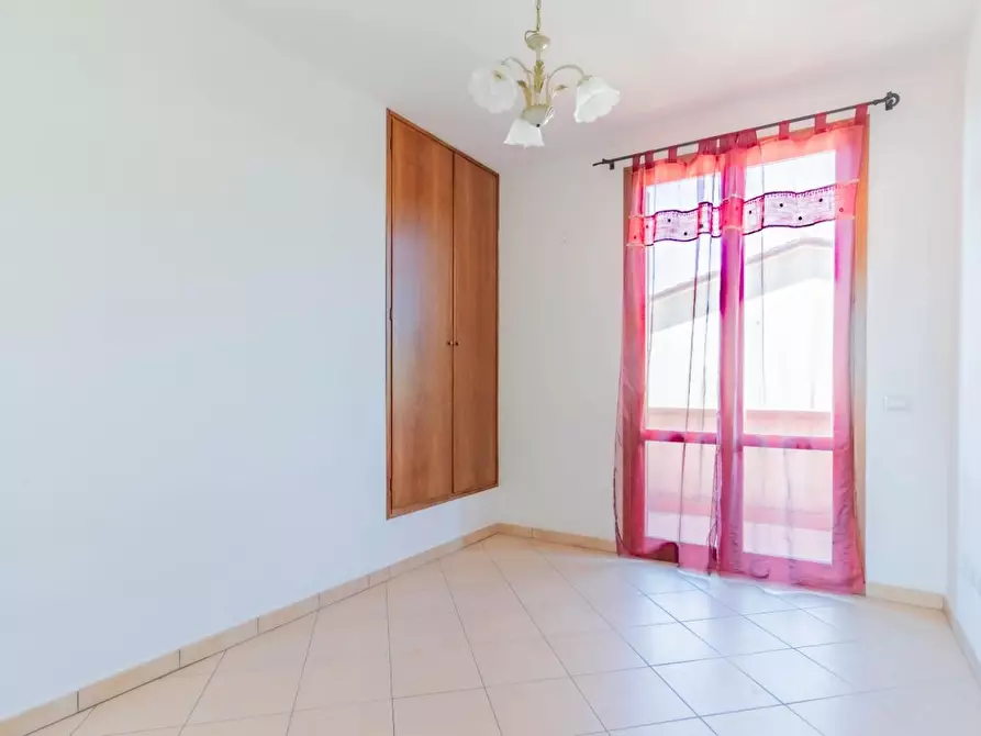 Immagine 9 di Villetta a schiera in vendita  a Cascina
