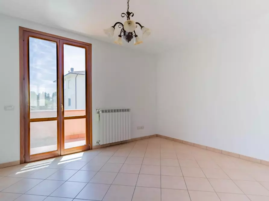Immagine 12 di Villetta a schiera in vendita  a Cascina