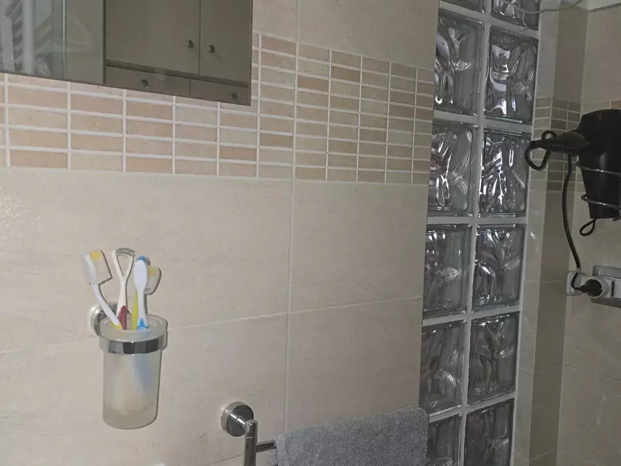 Immagine 32 di Appartamento in vendita  a Siena