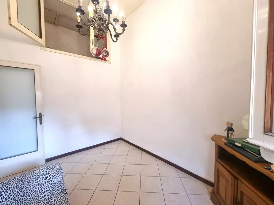 Immagine 7 di Villetta a schiera in vendita  a Viareggio