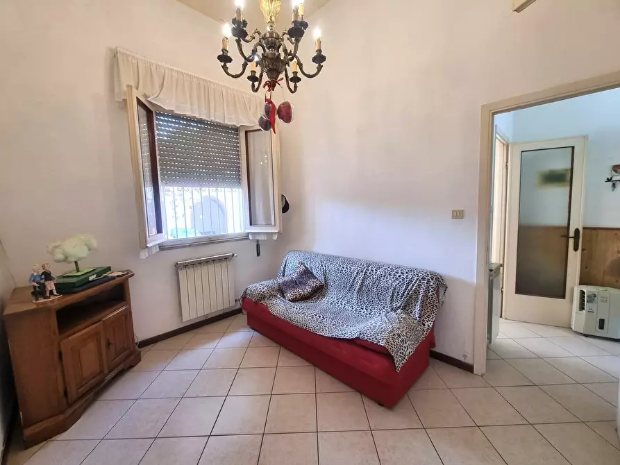 Immagine 15 di Villetta a schiera in vendita  a Viareggio