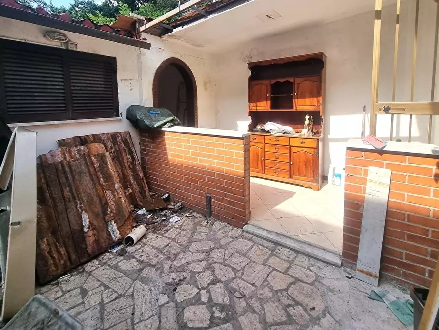 Immagine 3 di Villetta a schiera in vendita  a Viareggio