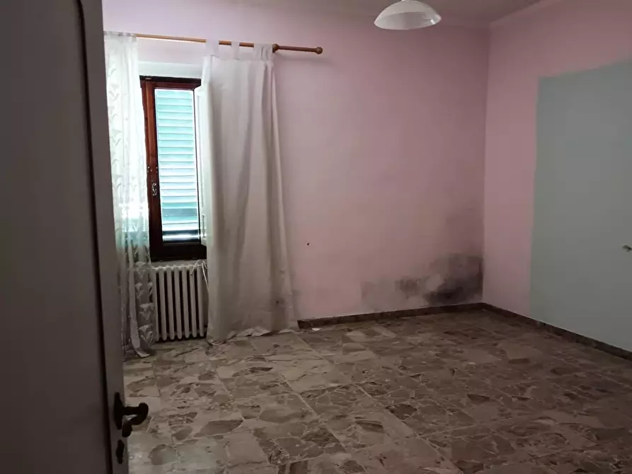 Immagine 4 di Appartamento in vendita  a Certaldo
