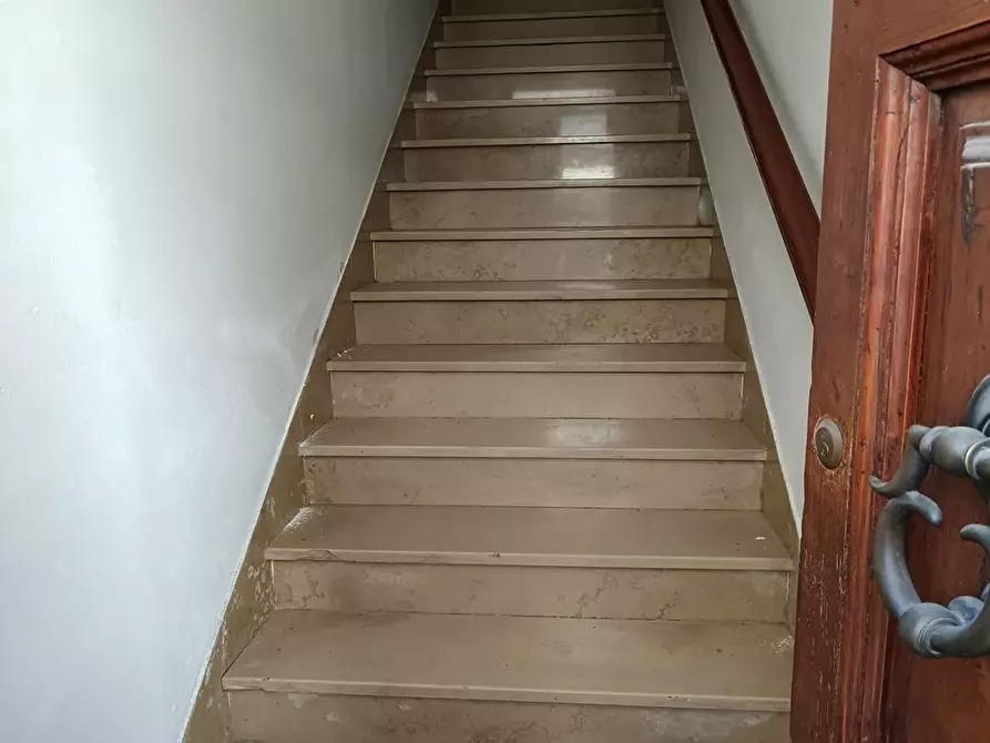 Immagine 9 di Appartamento in vendita  a Certaldo