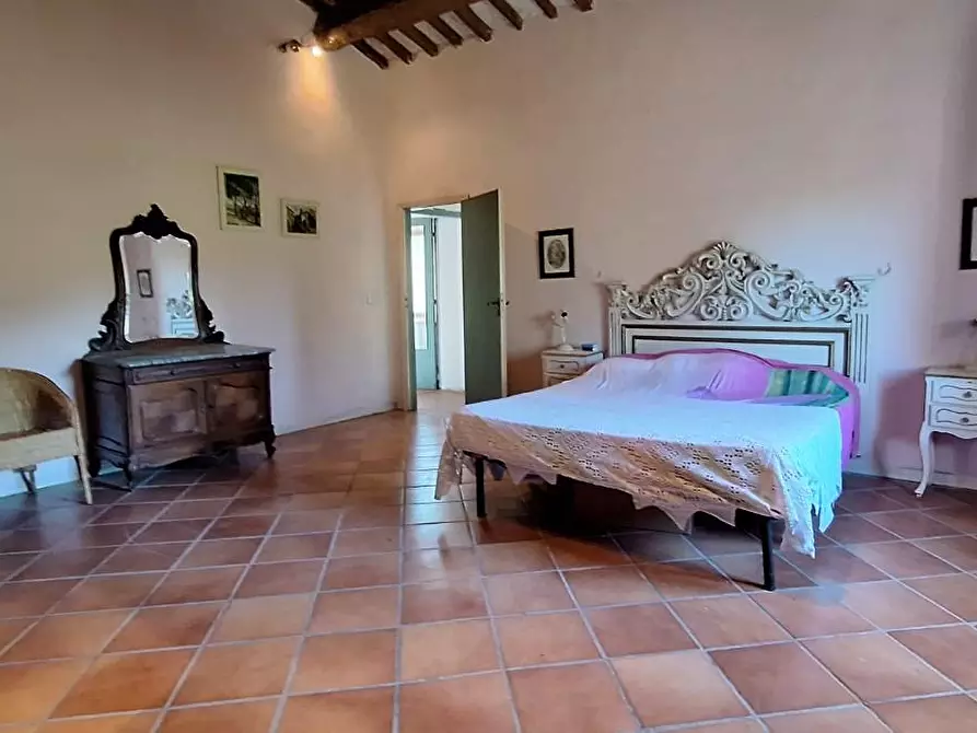 Immagine 14 di Casa colonica in vendita  a Santa Luce