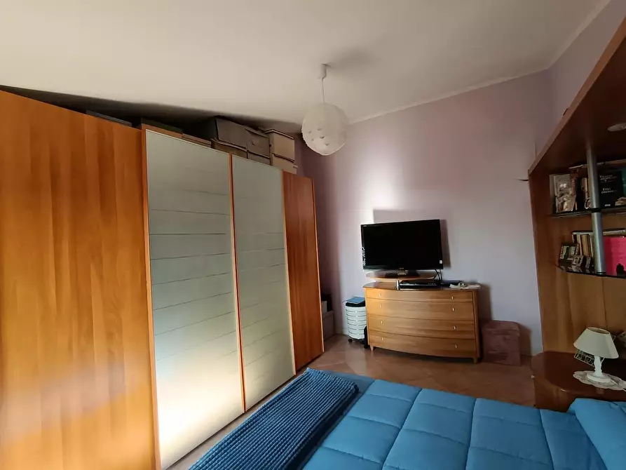 Immagine 14 di Villa in vendita  a Livorno