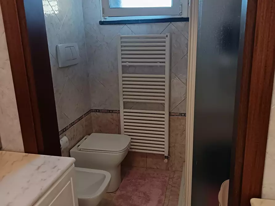 Immagine 21 di Villa in vendita  a Livorno