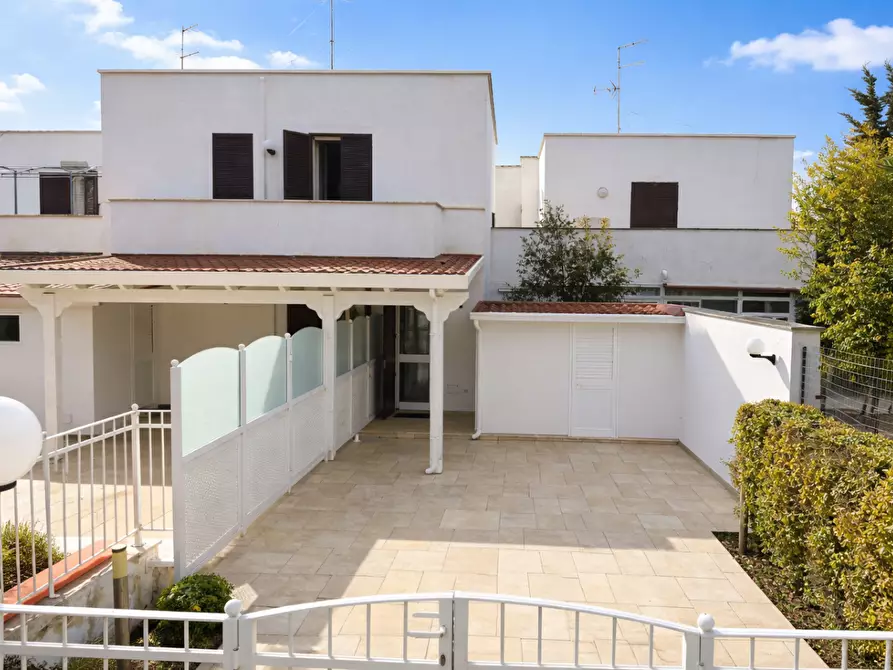 Immagine 10 di Casa indipendente in vendita  a Porto Cesareo
