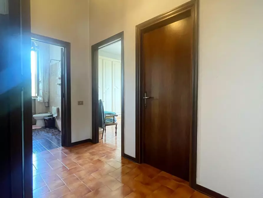 Immagine 4 di Appartamento in vendita  a Poggibonsi