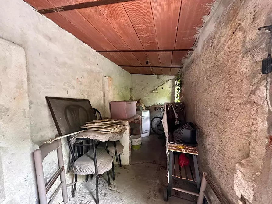 Immagine 21 di Appartamento in vendita  a Pontedera