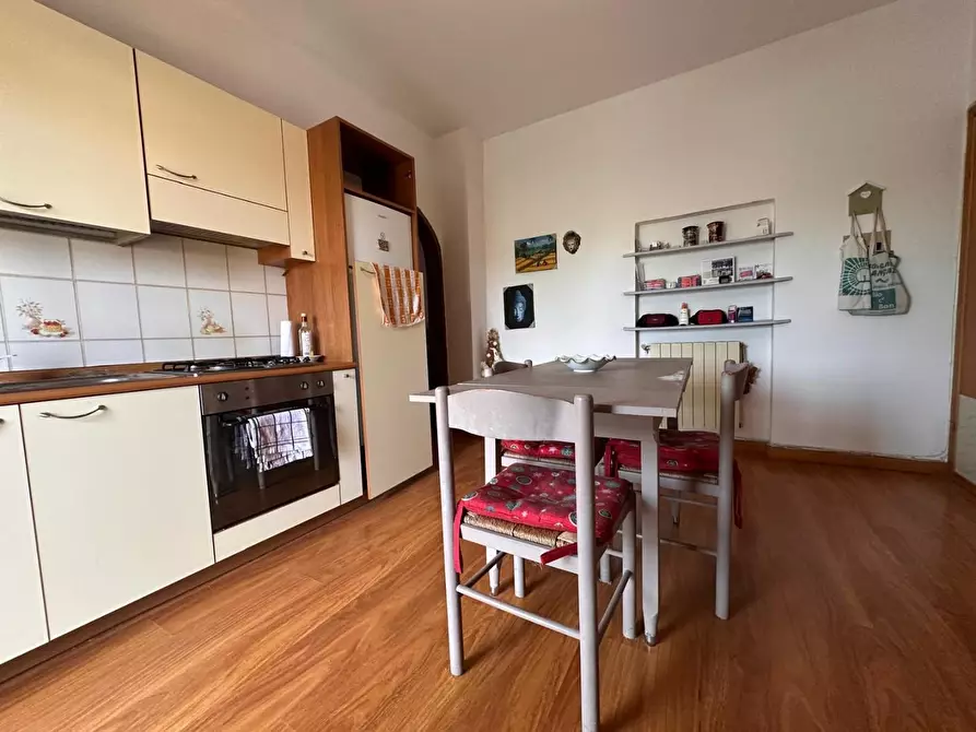Immagine 7 di Appartamento in vendita  a Pontedera