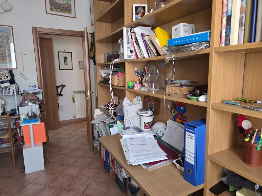 Immagine 24 di Appartamento in vendita  a Siena