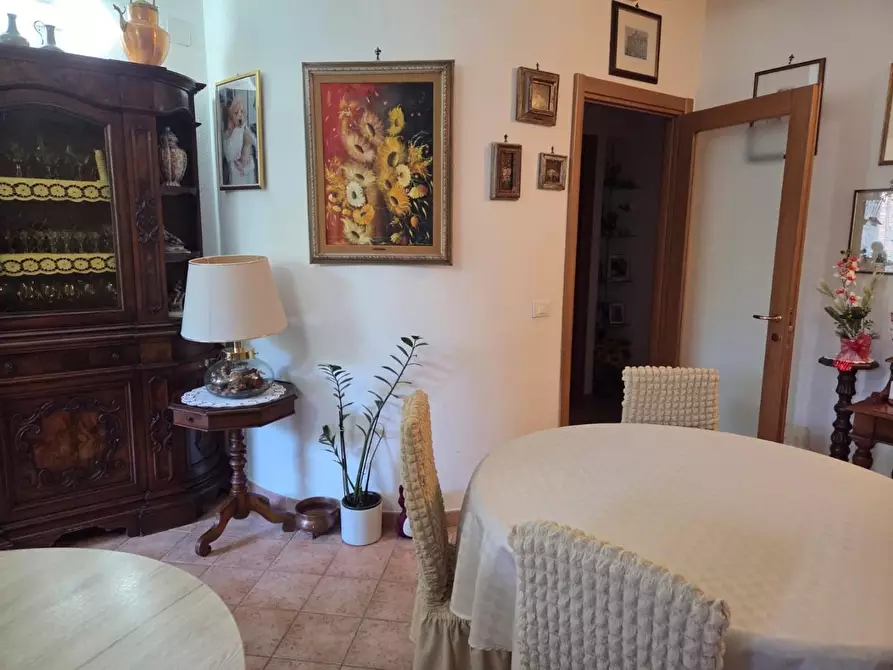 Immagine 7 di Appartamento in vendita  a Siena