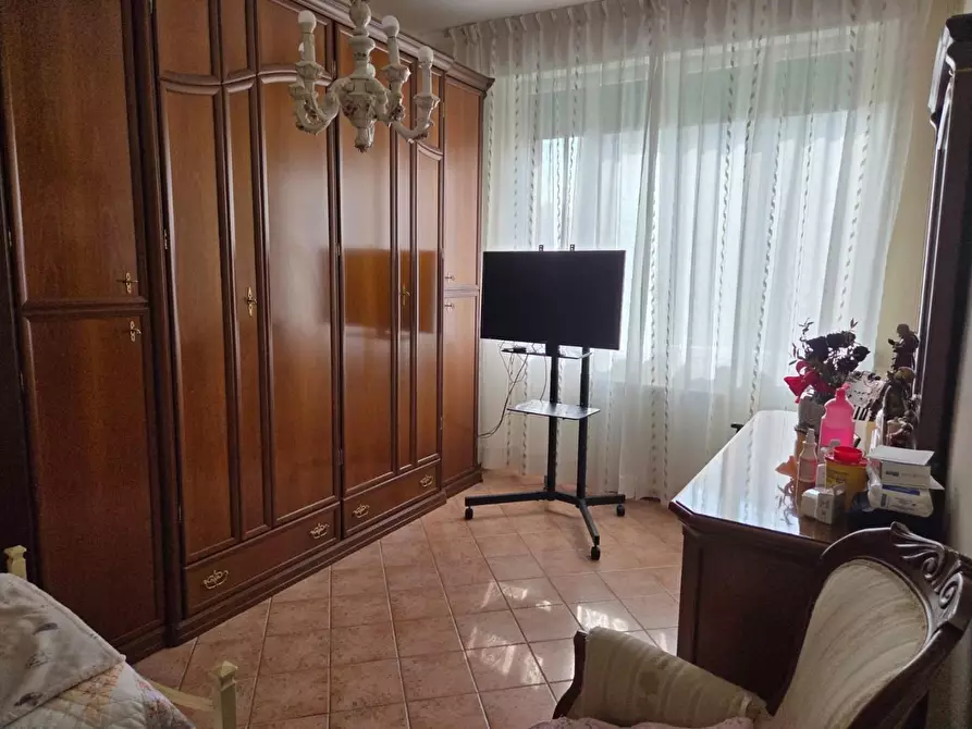 Immagine 18 di Appartamento in vendita  a Siena