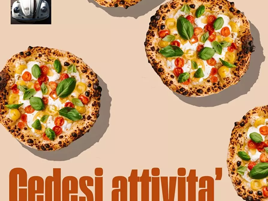 Immagine 1 di Bar / Ristorante in vendita  a Capannori