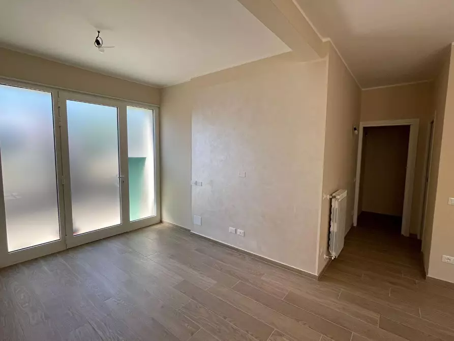 Immagine 6 di Appartamento in vendita  a Cascina