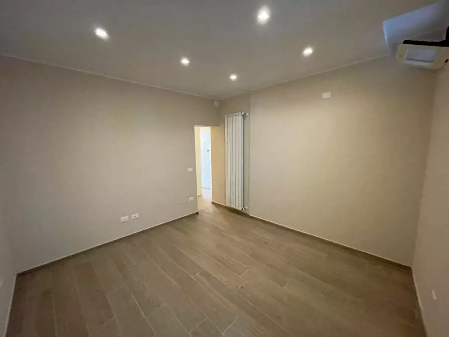 Immagine 12 di Appartamento in vendita  a Cascina